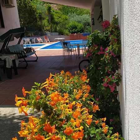 B&B Troisi Racalmuto Luaran gambar