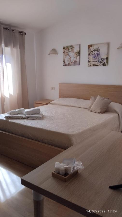 B&B Troisi Racalmuto Luaran gambar